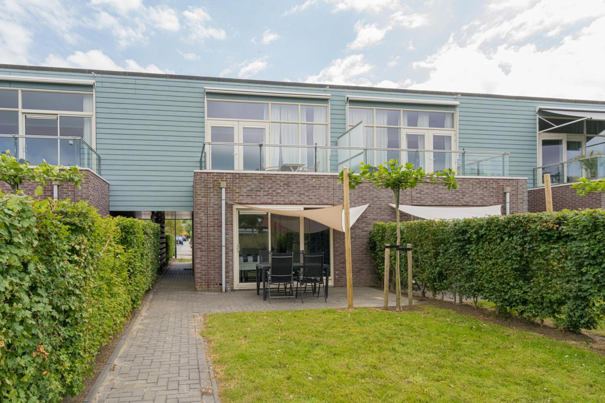 Nautic Rentals - Marinapark Oude-Tonge Buitenkant foto
