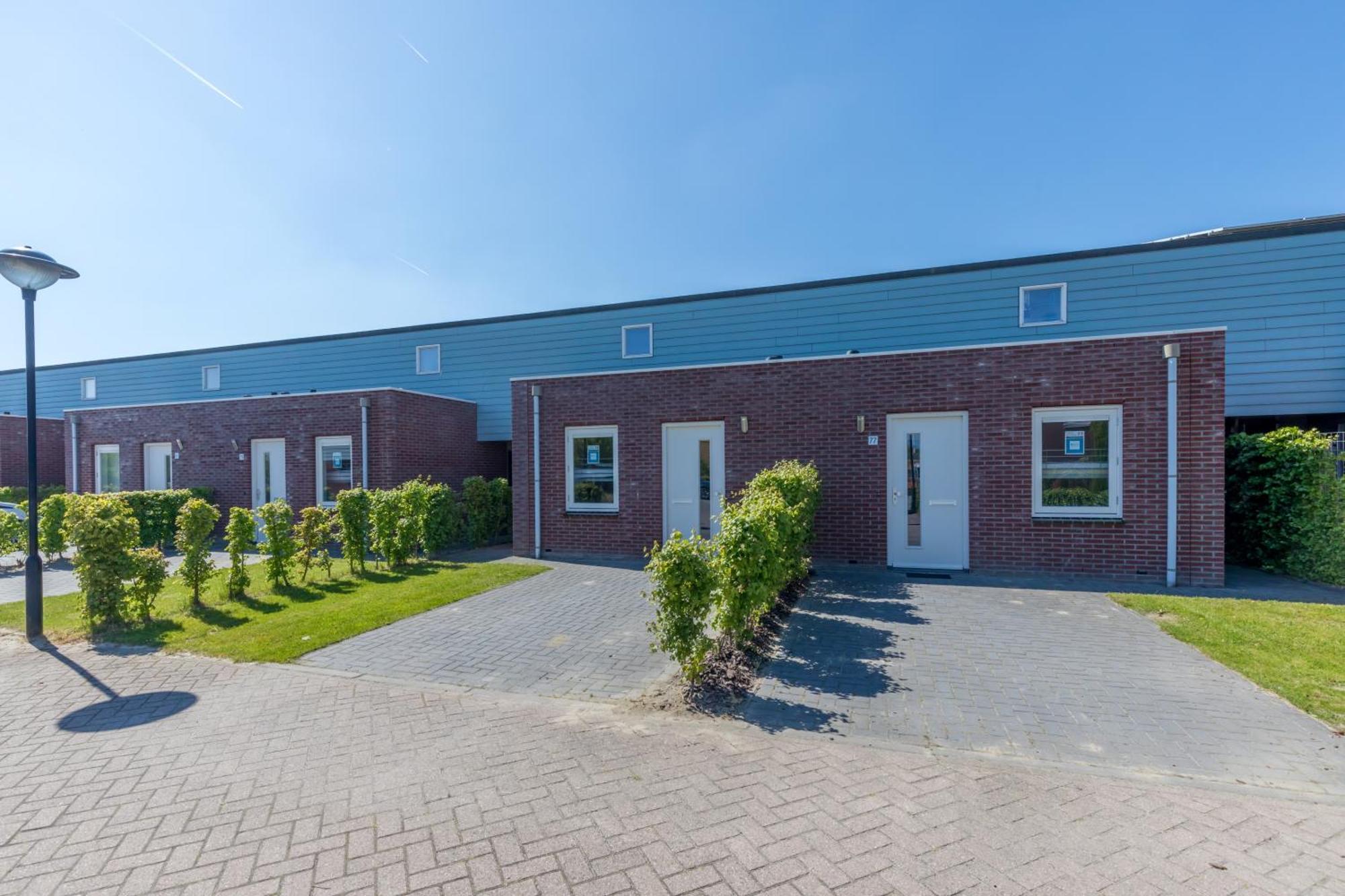 Nautic Rentals - Marinapark Oude-Tonge Buitenkant foto