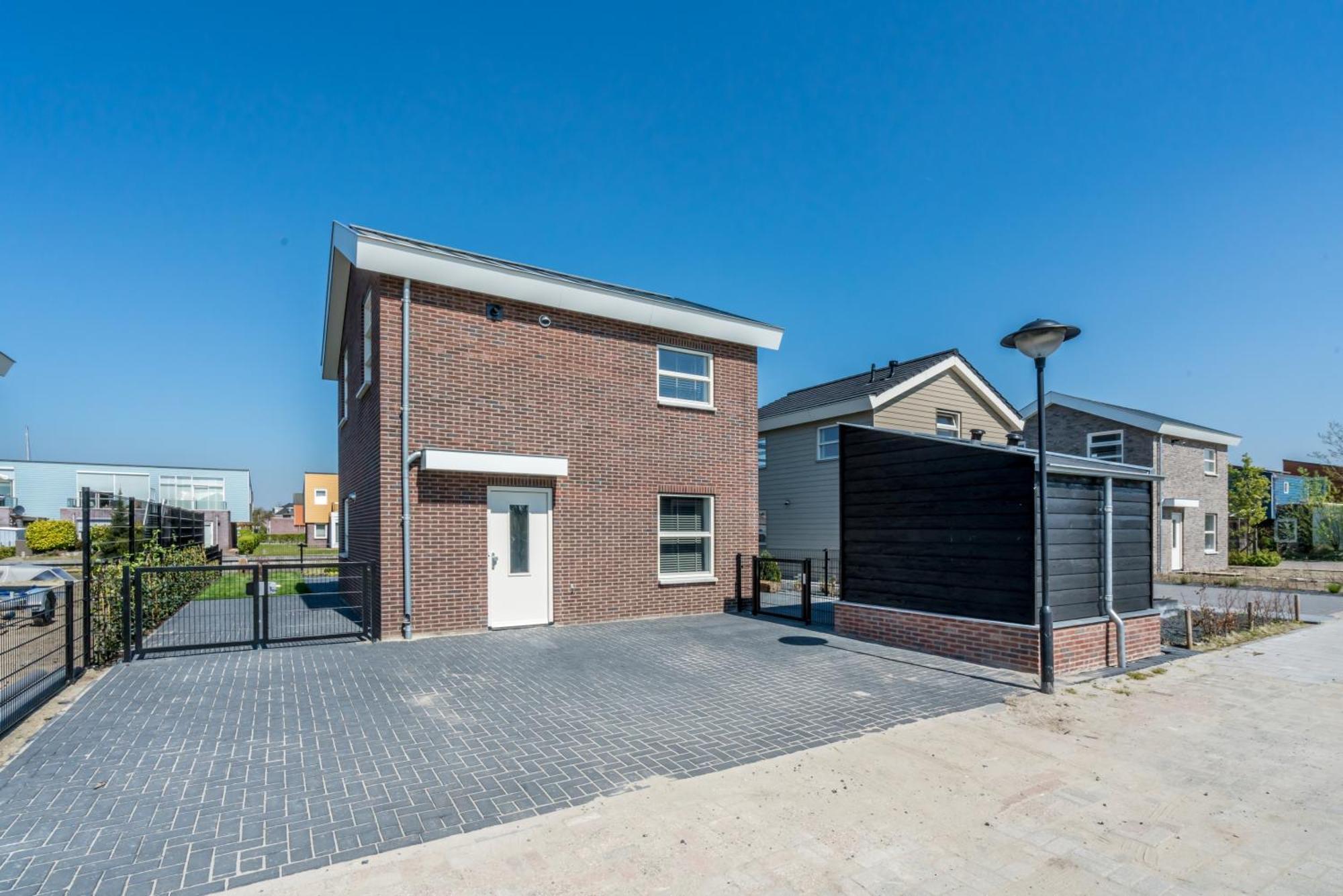 Nautic Rentals - Marinapark Oude-Tonge Buitenkant foto