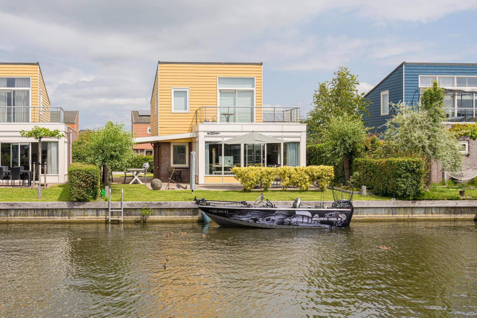 Nautic Rentals - Marinapark Oude-Tonge Buitenkant foto